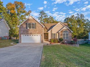171 Baggett Ln, Dickson, TN 37055