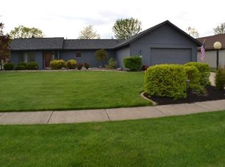 8774 Mosswood Cir, North Ridgeville, OH 44039