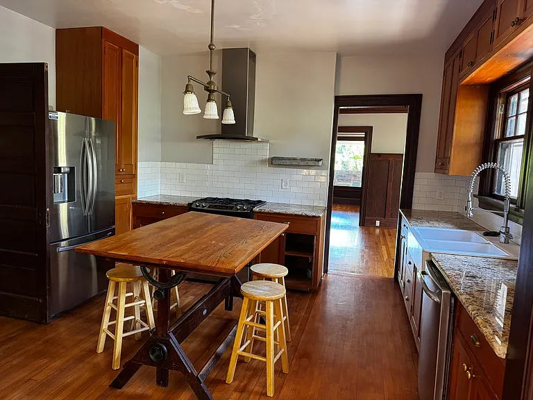 4541 N Congress Ave — Photo 6