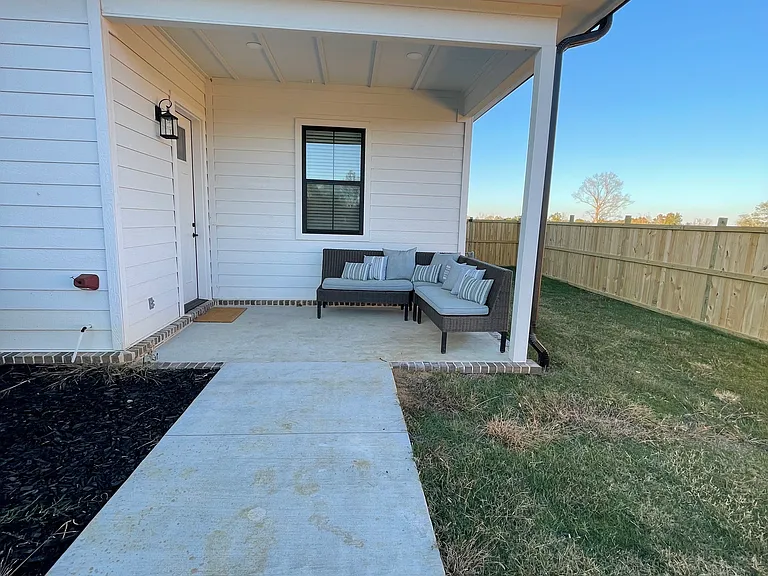 111 Legacy Way — Photo 17