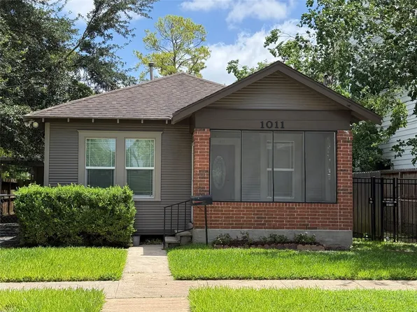 1011 Nadine St, Houston, TX 77009