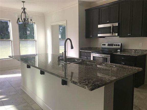 3rd image of 7425 Silverrado Dr