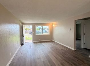 628 S 38th St, Springfield, OR 97478