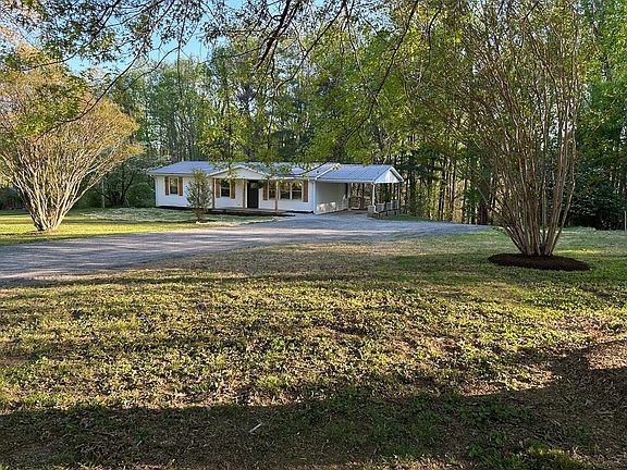3rd image of 162 H Brown Ln