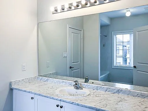 77 Brookfam St — Photo 33