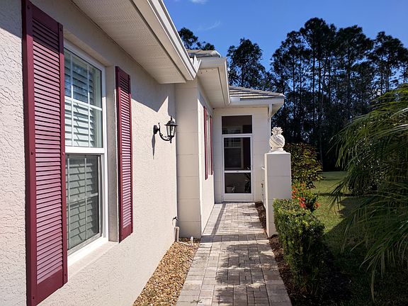 Entrance Walk Way