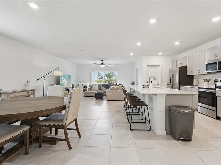 1099 Calico Pointe Cir — Photo 12