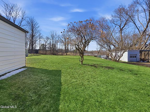 4th image of 12 Elman Street