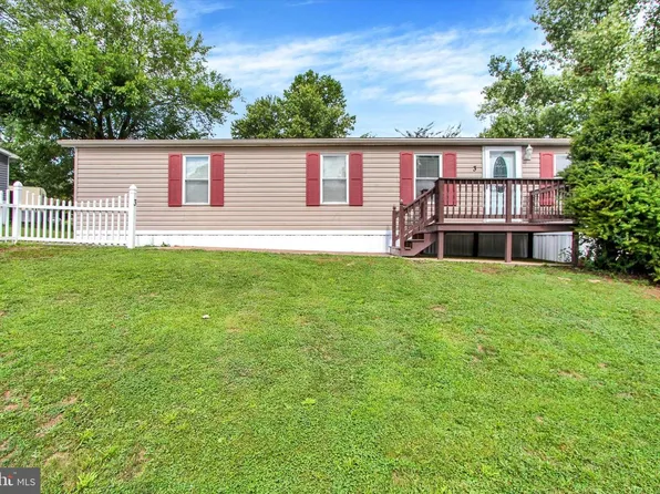 3 Oaklyn Dr, York Haven, PA 17370