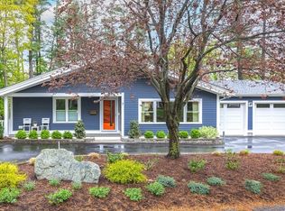 7 Peter Hobart Dr, Hingham, MA 02043