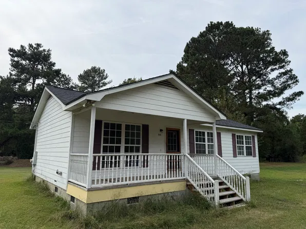 1662 Pineland St, Vance, SC 29163