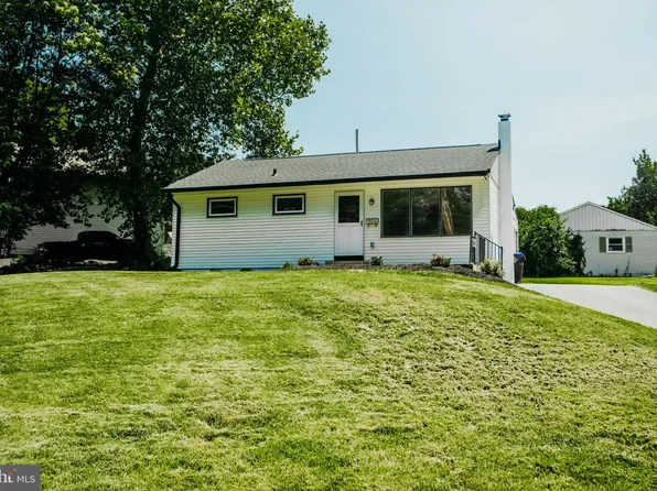 1949 Central Ave, Upper Chichester, PA 19061