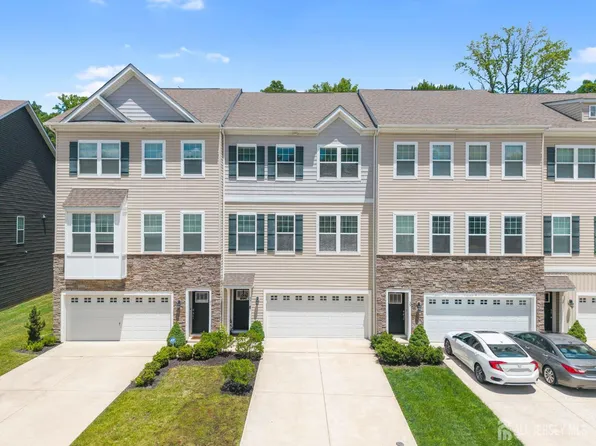 33 Sullivan Way, Marlton, NJ 08053
