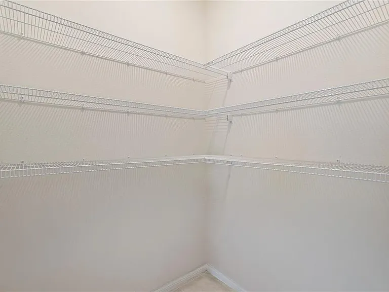 1316 Sugarwood St — Photo 16