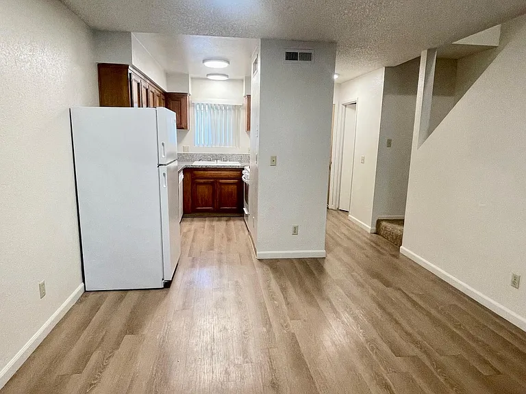 Sunridge Townhomes — Photo 49