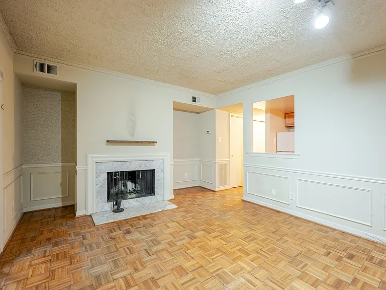 1776 Lanier Pl NW #3A — Photo 2