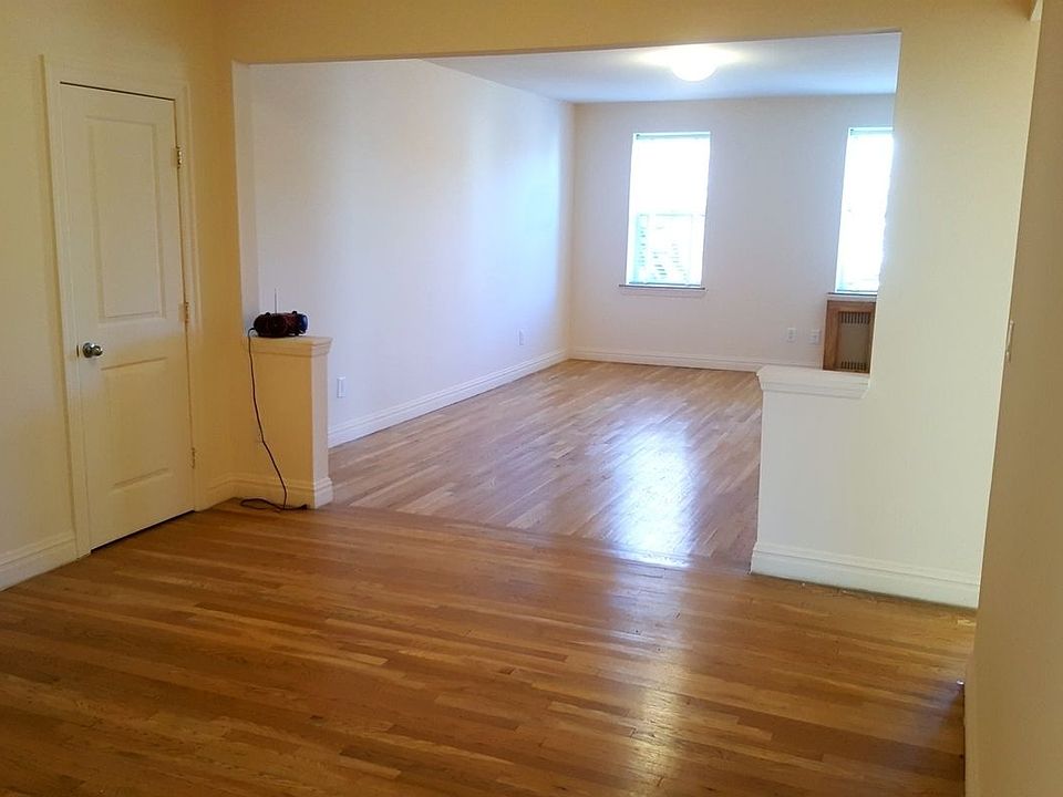 1st image of 4172 Judge St APT 2K