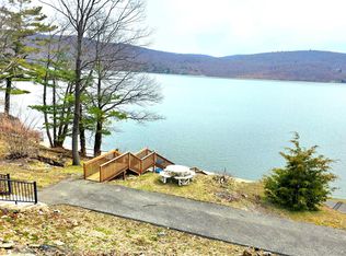 11 Blueberry Hill, Greenwood Lake, NY