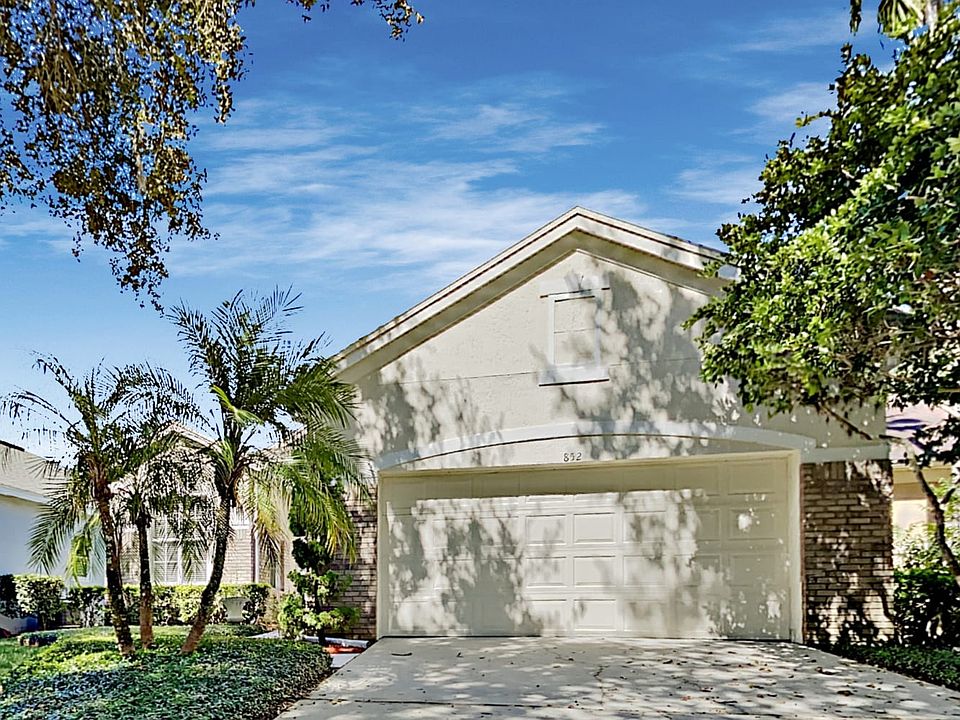 1st image of 852 Lakeworth Cir