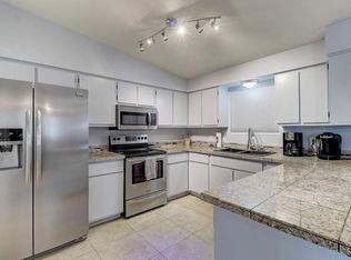 13817 N 10th Pl, Phoenix, AZ 85022