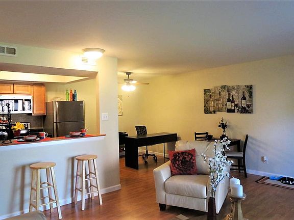 4th image of 11554 Concord Village Ave APT D