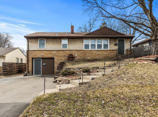 1442 7th Ave S, South Saint Paul, MN 55075