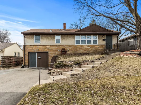 1442 7th Ave S, South Saint Paul, MN 55075