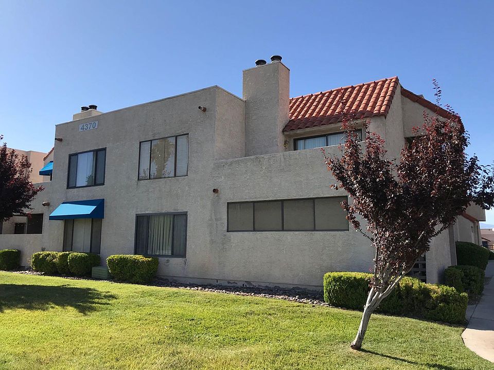 1st image of 4370 Sanderling Cir Unit 50