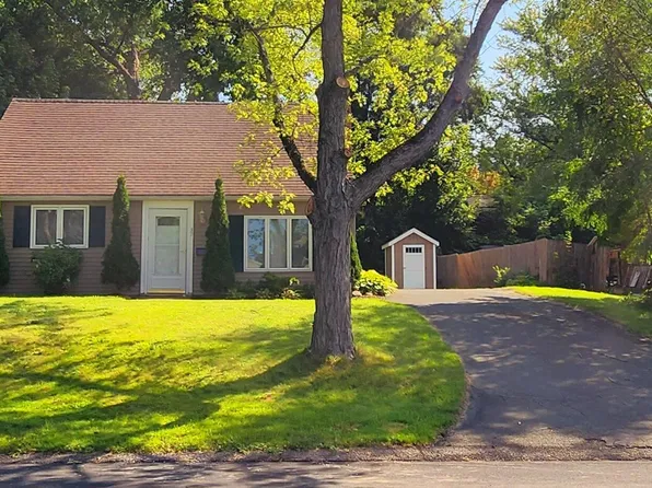 37 Bailey Avenue, Latham, NY 12110