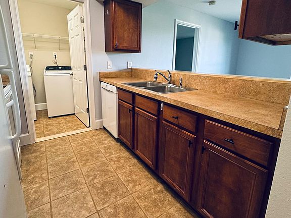5th image of 11242 Torrie Way APT L