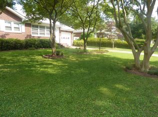 1214 Frosty Rd, Chesapeake, VA 23325
