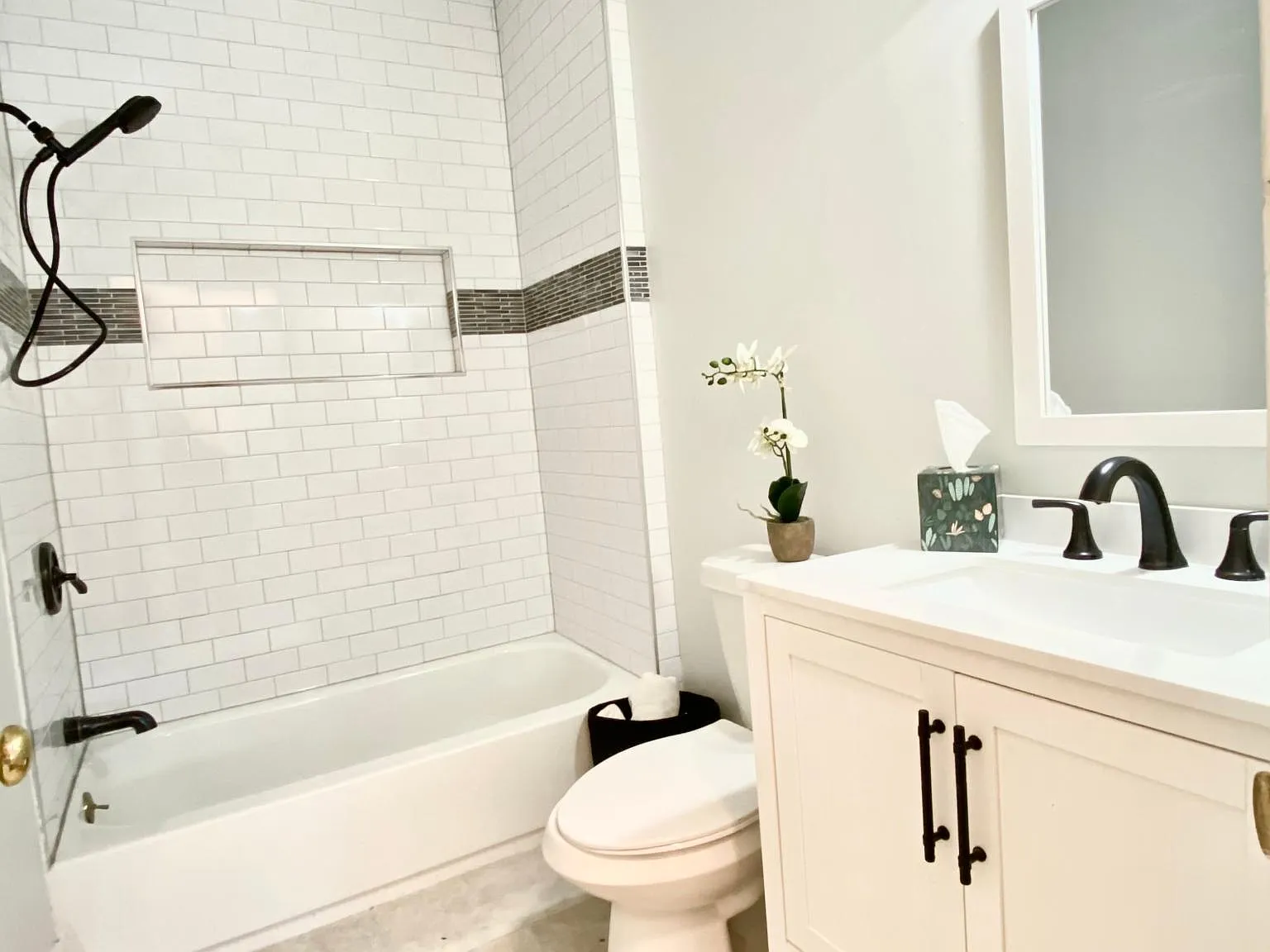 2 bed, 1250 sqft, $1,695 — Photo 3