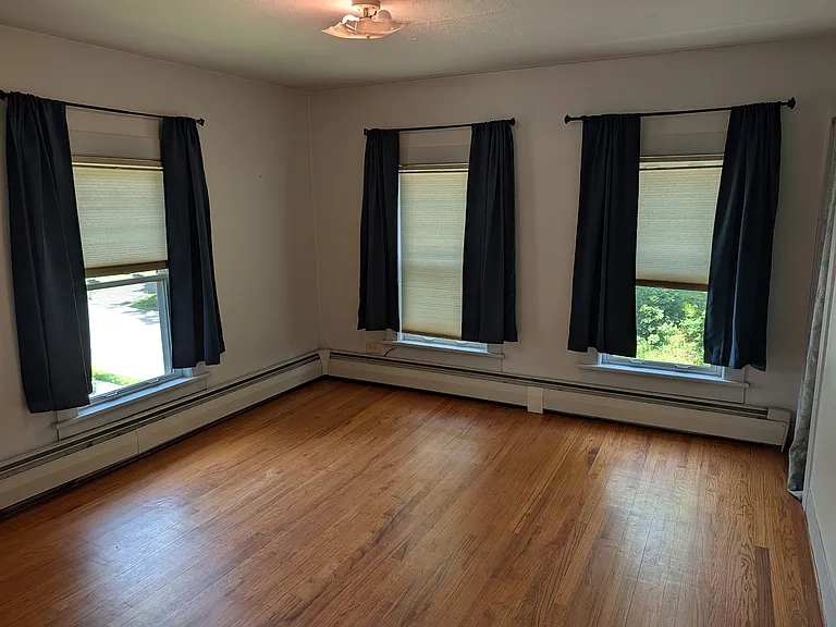 28 Walnut St #2 — Photo 9
