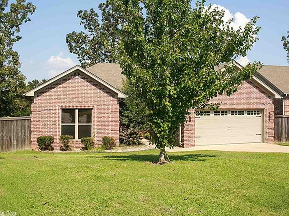 2nd image of 2101 Reveille Cir