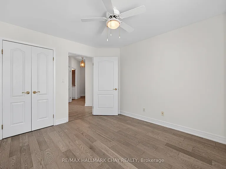 2 Toronto St #1205 — Photo 27