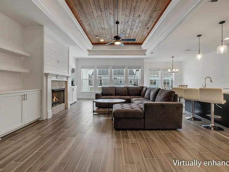 251 Bienville Pl — Photo 13