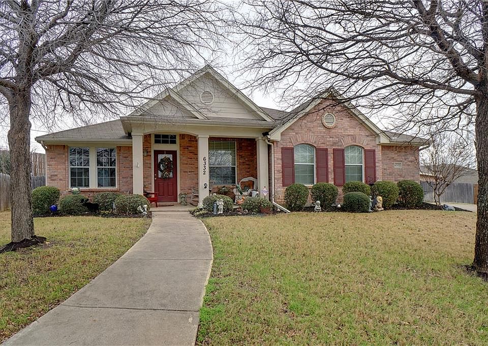1st image of 6332 Pinehurst Dr