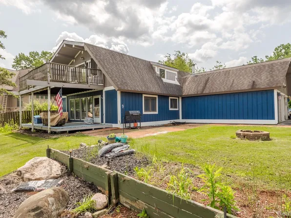 3814 Lake Lapeer Dr, Metamora, MI 48455