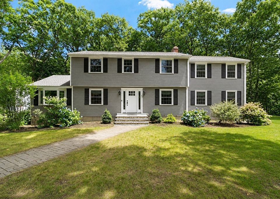 1st image of 45 Woodberry Ln