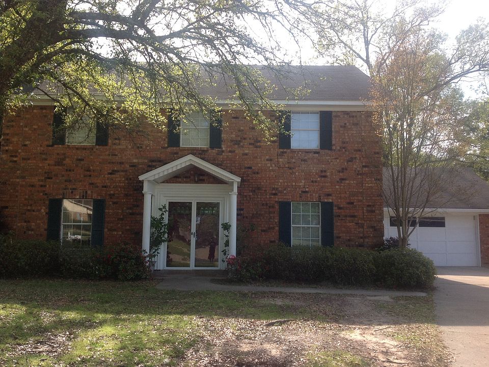 110 Choctaw Dr