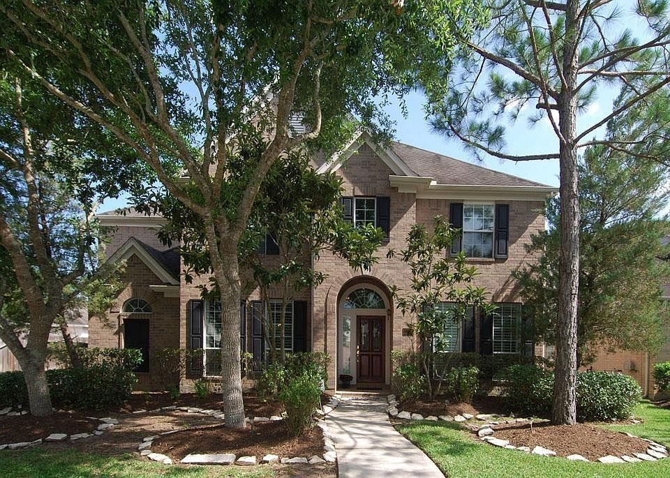 1st image of 2914 Autumn Creek Dr