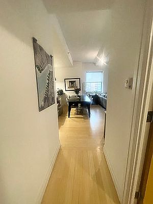 3rd image of 110 Livingston St APT 8C