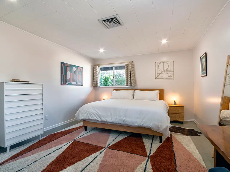 Bedroom 2 King Size - quality mattress