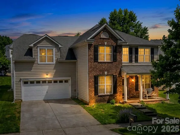14308 Lyon Hill Ln, Huntersville, NC 28078
