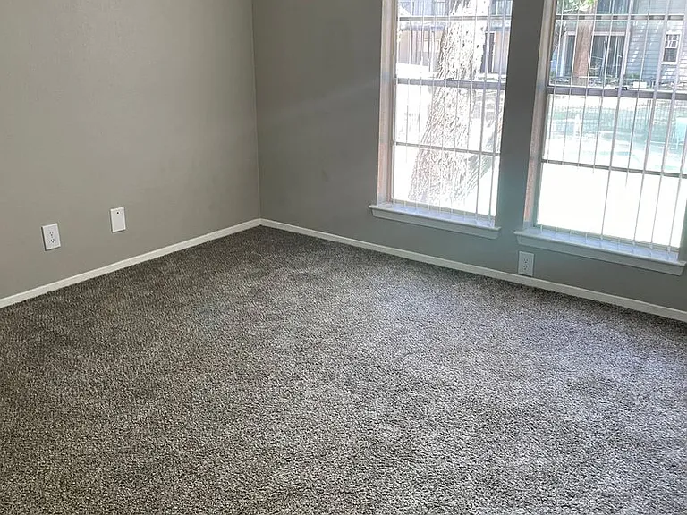 2417 E 55th Pl #22 — Photo 4