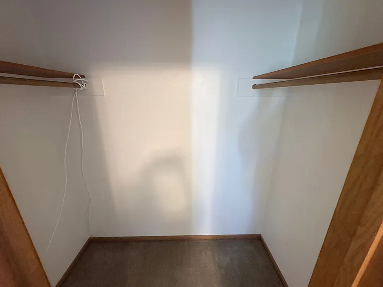 410 4th Ave NE #13 — Photo 8