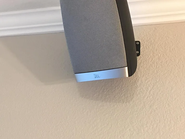Living room: built-in speaker wiring