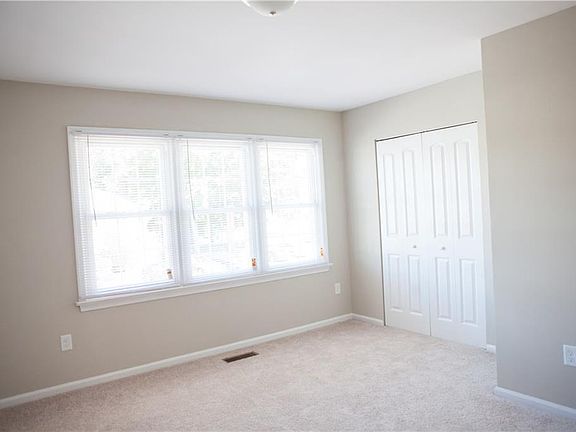 4th image of 107 Sudbury Way