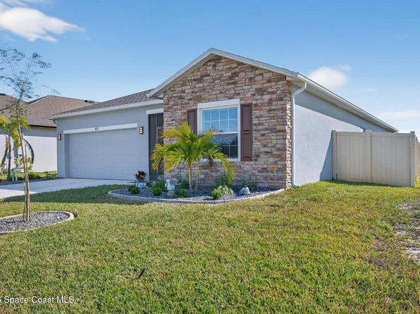 1027 Soleway Ave NW, Palm Bay, FL 32907