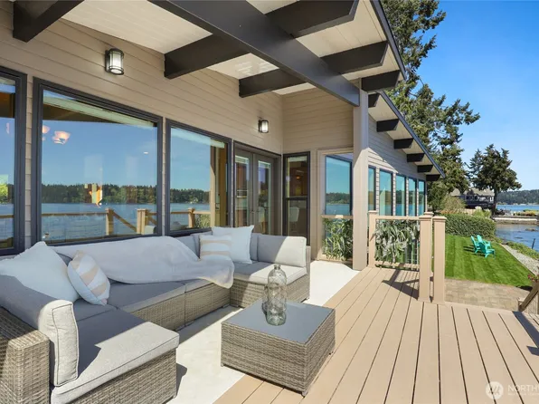 5187 Watauga Beach Drive E, Port Orchard, WA 98366